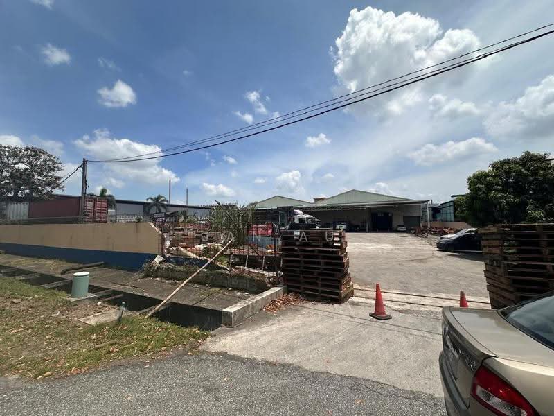 Warehouse for Sale in Kawasan Perindustrian Pasir Gudang (Pasir Gudang) - JAN AU - Exterior - PropertyGuru.com.my