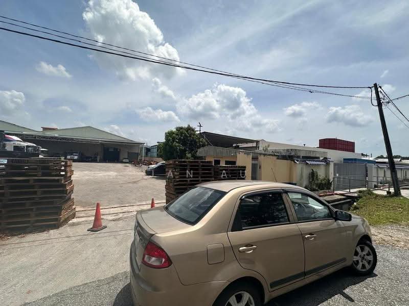 Warehouse for Sale in Kawasan Perindustrian Pasir Gudang (Pasir Gudang) - JAN AU - Exterior - PropertyGuru.com.my