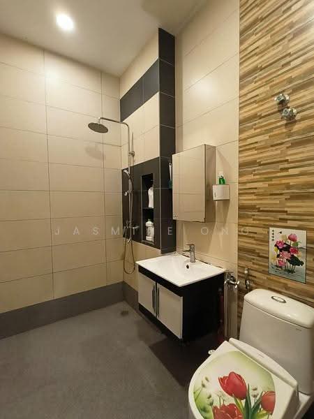 2.5-storey Terraced House for Sale in Taman Usaha Jaya (Kepong) - Jasmine Ong - Bathroom - PropertyGuru.com.my