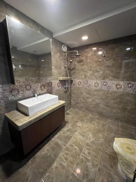 Bungalow House for Sale in Sierramas West (Sungai Buloh) - Ean Leong - Bathroom - PropertyGuru.com.my