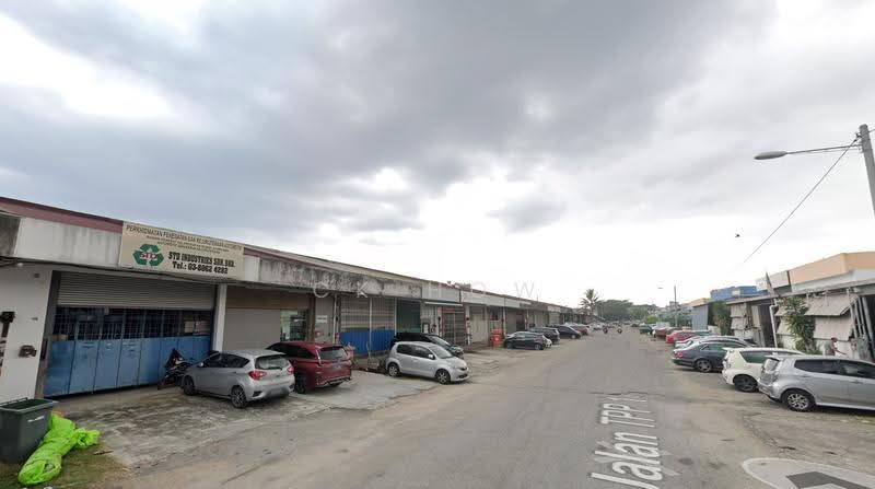 Terrace Factory for Sale in Taman Perindustrian Puchong (Puchong) - CK HOW - Exterior - PropertyGuru.com.my