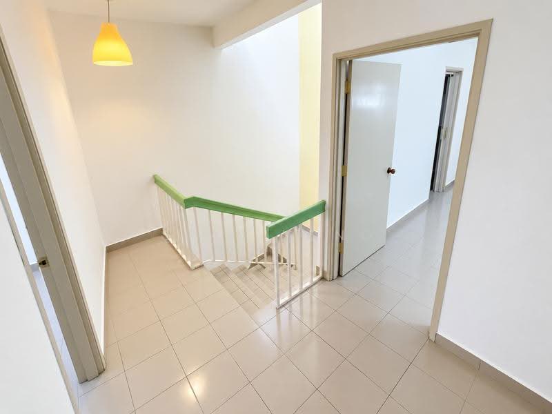 2-storey Terraced House for Sale in Selayang (Selangor) - Sean Yong - Corridor - PropertyGuru.com.my