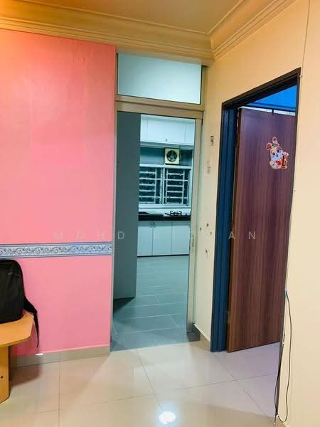 Flat for Sale at Rumah Pangsa Saga (Saga Suria) - Mohd Riduan - Kitchen - PropertyGuru.com.my