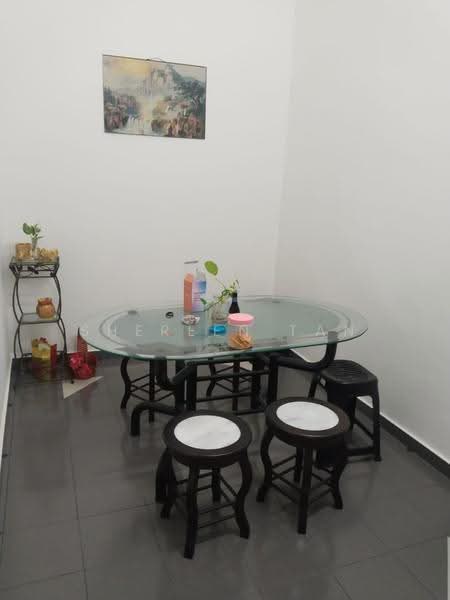 1-storey Terraced House for Sale in Taman Sentosa (Klang) - Shereen Tan - Dining Room - PropertyGuru.com.my