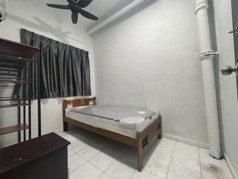 2-storey Terraced House for Rent in Johor Bahru (Johor) - Desmond Lim - Bedroom - PropertyGuru.com.my