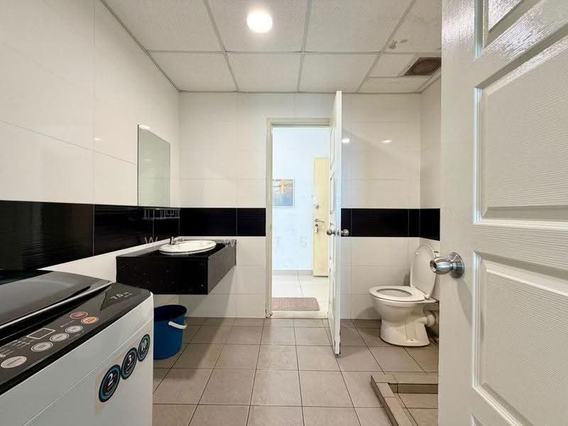 Condominium for Sale at Mansion One - Welwits Sim - Bathroom - PropertyGuru.com.my