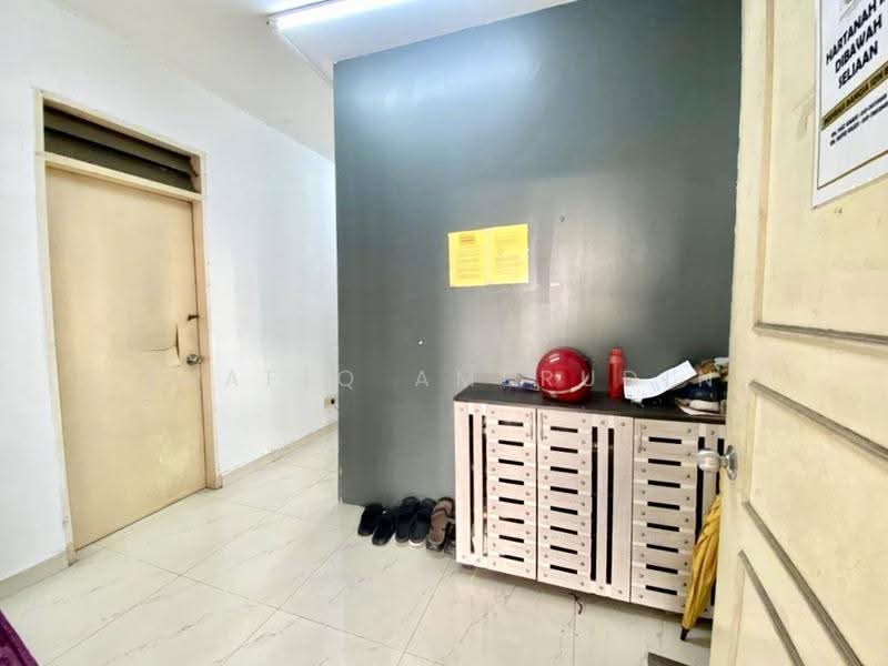 Apartment for Sale at Mentari Court - Shafiq Amerudin - Entrance - PropertyGuru.com.my