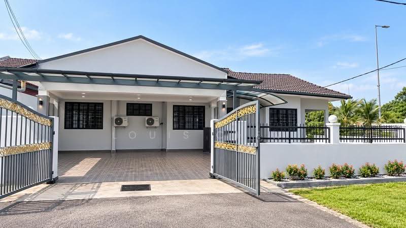 Rumah Teres 1.5-Tingkat untuk Dijual di Pandan Indah (Ampang) - Louis Chen - Exterior - PropertyGuru.com.my