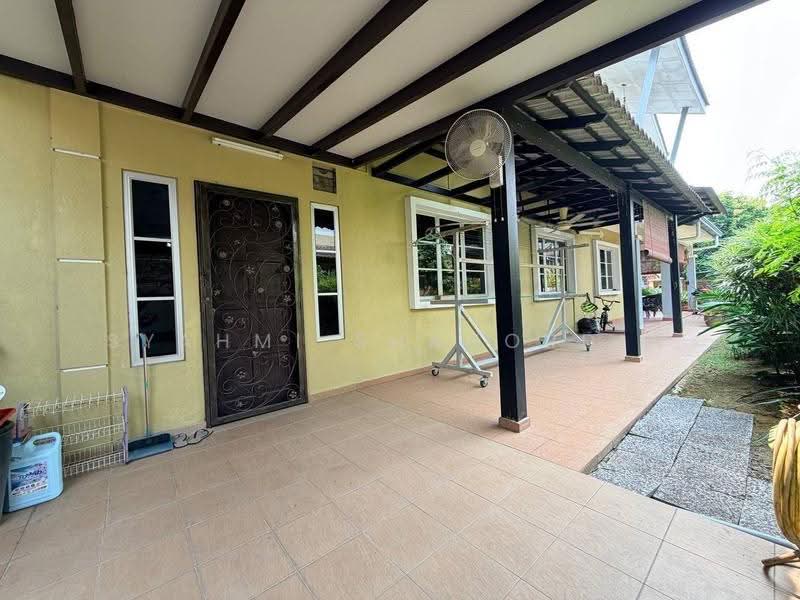 Semi-Detached House for Sale in Shah Alam (Selangor) - Syahmi Shahordin - Exterior - PropertyGuru.com.my