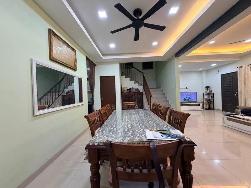 Semi-Detached House for Sale in Shah Alam (Selangor) - Syahmi Shahordin - Dining Room - PropertyGuru.com.my