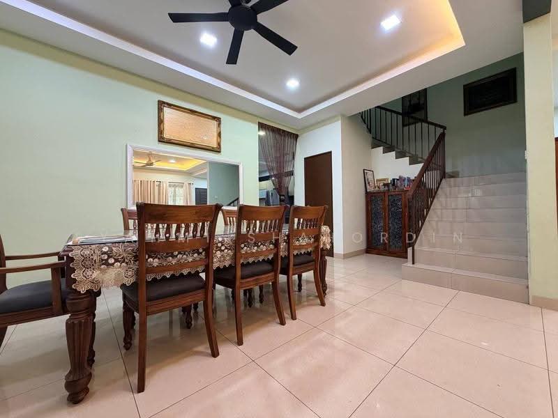 Semi-Detached House for Sale in Shah Alam (Selangor) - Syahmi Shahordin - Dining Room - PropertyGuru.com.my