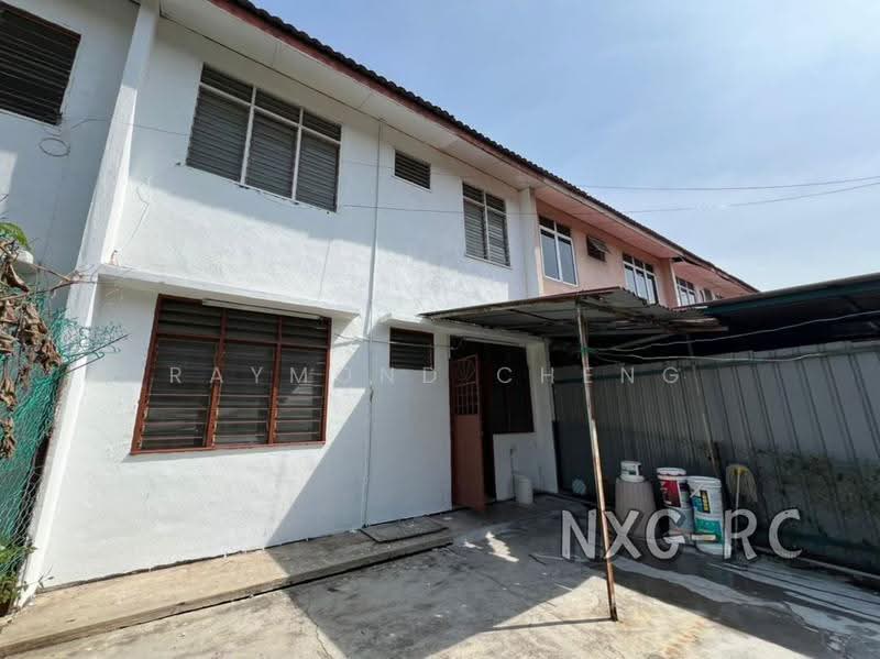 2-storey Terraced House for Sale in Pulau Indah (Klang) - Raymond Cheng - Exterior - PropertyGuru.com.my