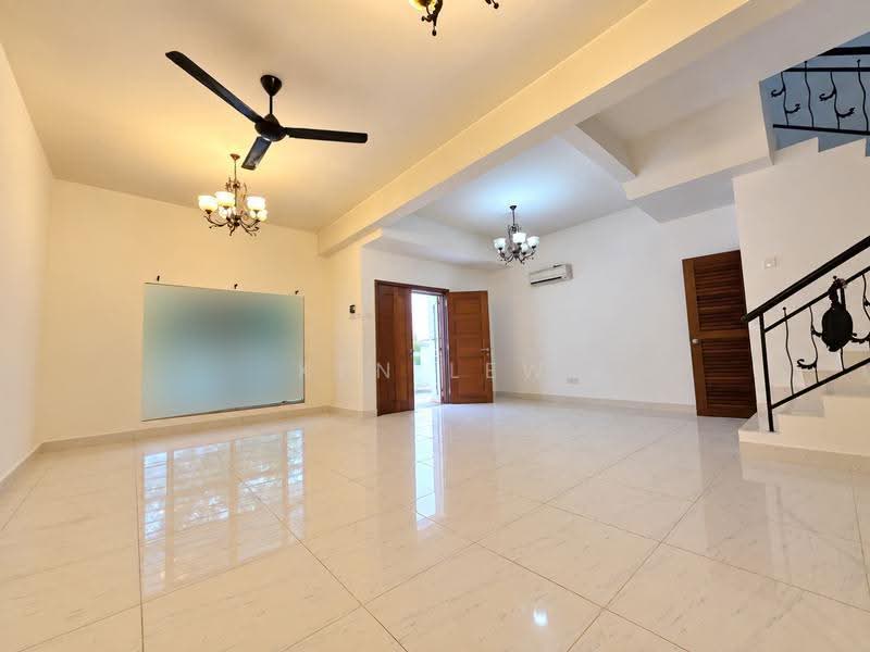 2-storey Terraced House for Sale in Taman Bukit Suria (Cheras) - Ken Lew - Interior - PropertyGuru.com.my