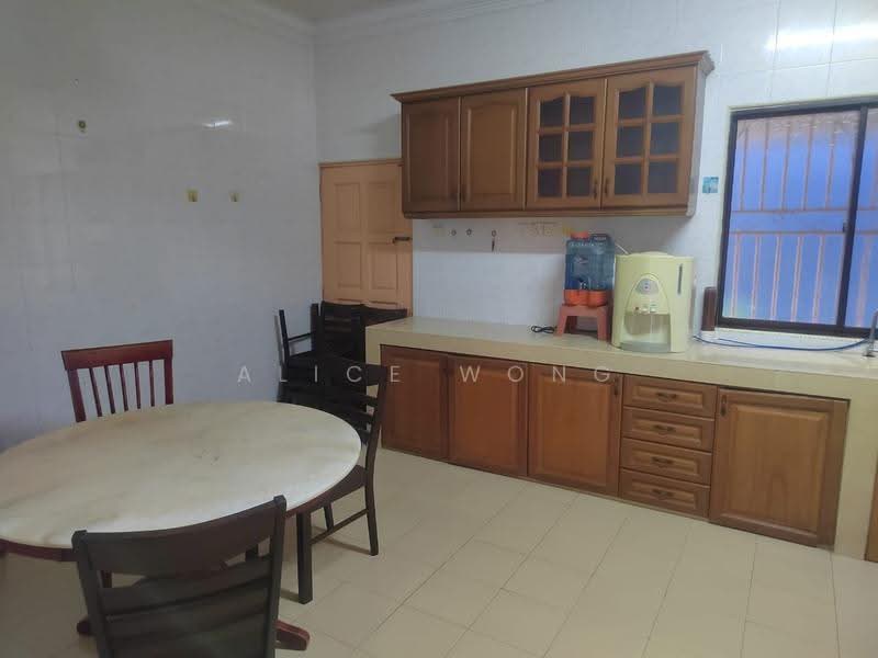 Rumah Teres untuk Dijual di Taman Klang Utama (Kapar) - Alice Wong - Kitchen - PropertyGuru.com.my