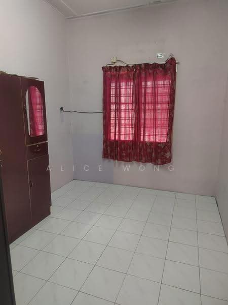 Rumah Teres untuk Dijual di Taman Klang Utama (Kapar) - Alice Wong - Interior - PropertyGuru.com.my