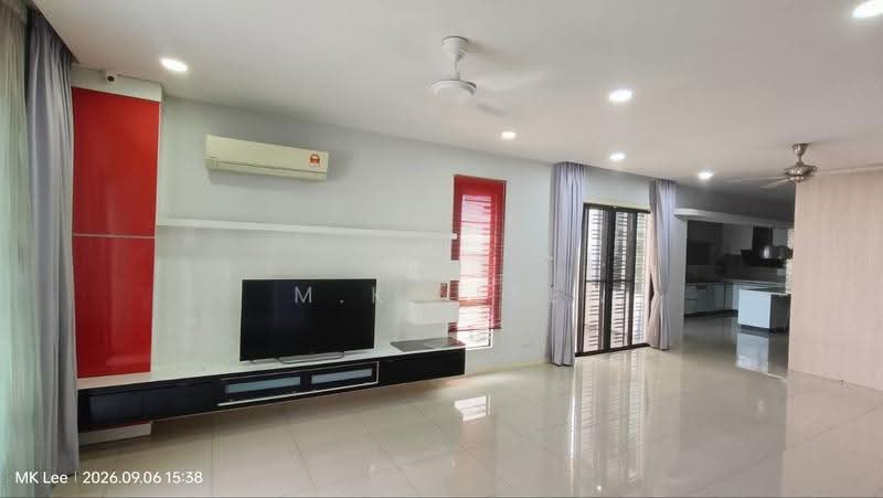 2-storey Terraced House for Rent in Bukit Raja (Selangor) - M.K. Lee - Living Room - PropertyGuru.com.my