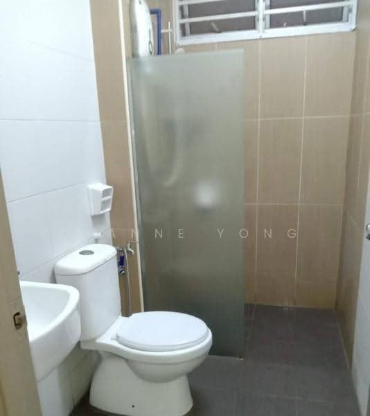 Service Residence for Sale at Larkin Heights - Joanne Yong - Bathroom - PropertyGuru.com.my
