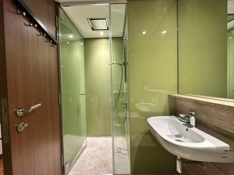 Service Residence for Rent at Sky Suites @ KLCC - Zev Sheum - Bathroom - PropertyGuru.com.my