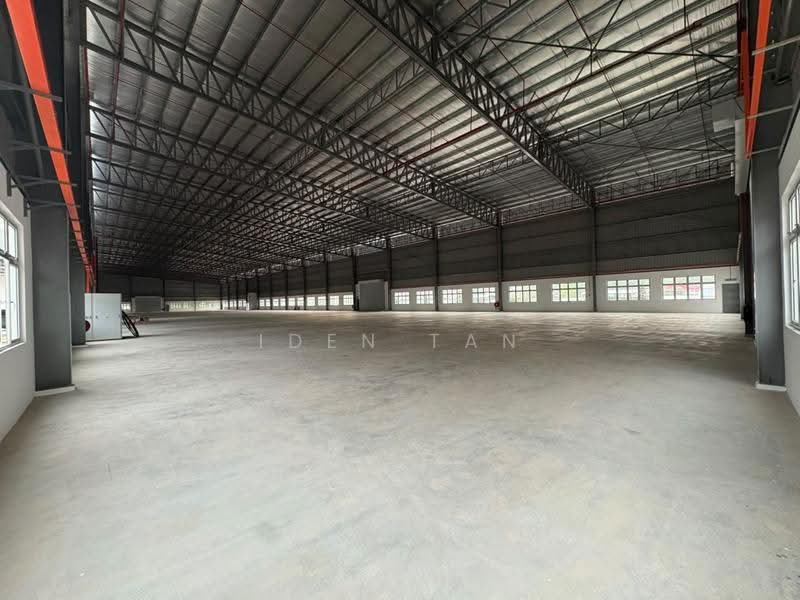 Detached Factory for Rent in Taman Impian Emas (Skudai) - Iden Tan - Interior - PropertyGuru.com.my