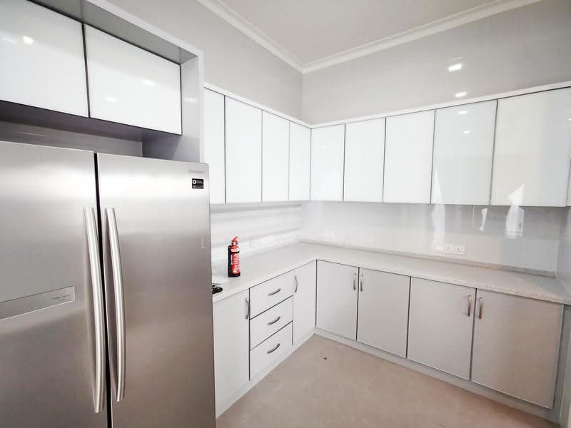 Semi-Detached House for Rent in Ampang Jaya (Ampang) - Lee 156 - Kitchen - PropertyGuru.com.my