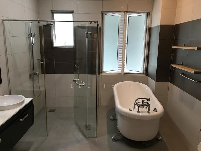 Semi-Detached House for Rent in Ampang Jaya (Ampang) - Lee 156 - Bathroom - PropertyGuru.com.my