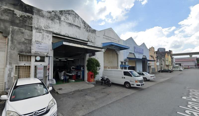 Factory for Sale in Puchong (Selangor) - CK HOW - Exterior - PropertyGuru.com.my