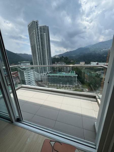 Kediaman Servis untuk Disewa di Windmill upon Hills - Nic Tan - Balcony - PropertyGuru.com.my