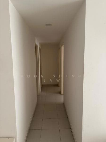 Pangsapuri untuk Dijual di Mandarina Court - Soon Sheng Law - Corridor - PropertyGuru.com.my