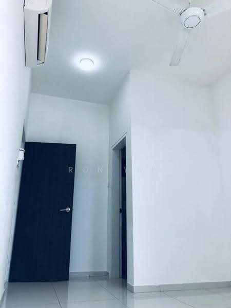 Service Residence for Sale at Seasons Garden Residences - Ron Yap - Interior - PropertyGuru.com.my