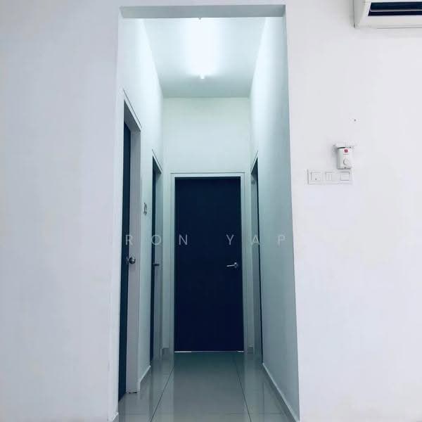 Service Residence for Sale at Seasons Garden Residences - Ron Yap - Corridor - PropertyGuru.com.my