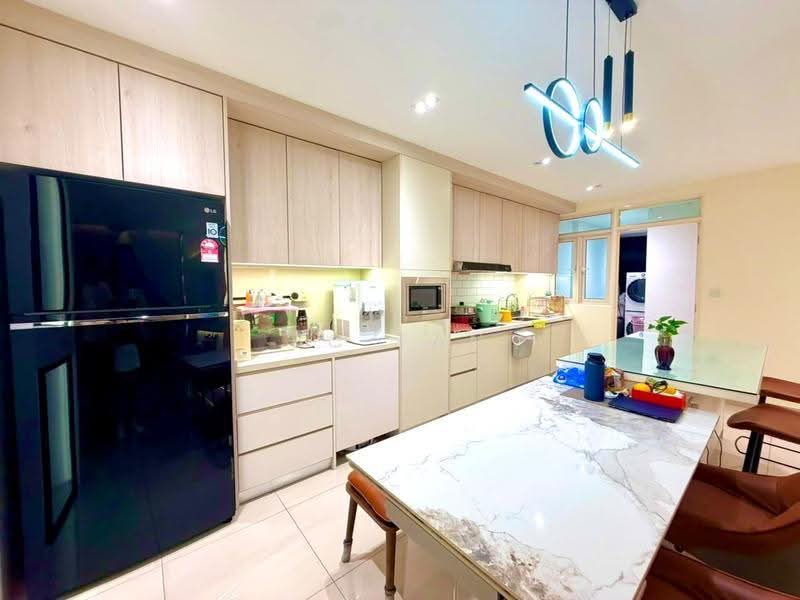 Kediaman Servis untuk Dijual di East Parc @ Manjalara - BC TAN - Kitchen - PropertyGuru.com.my