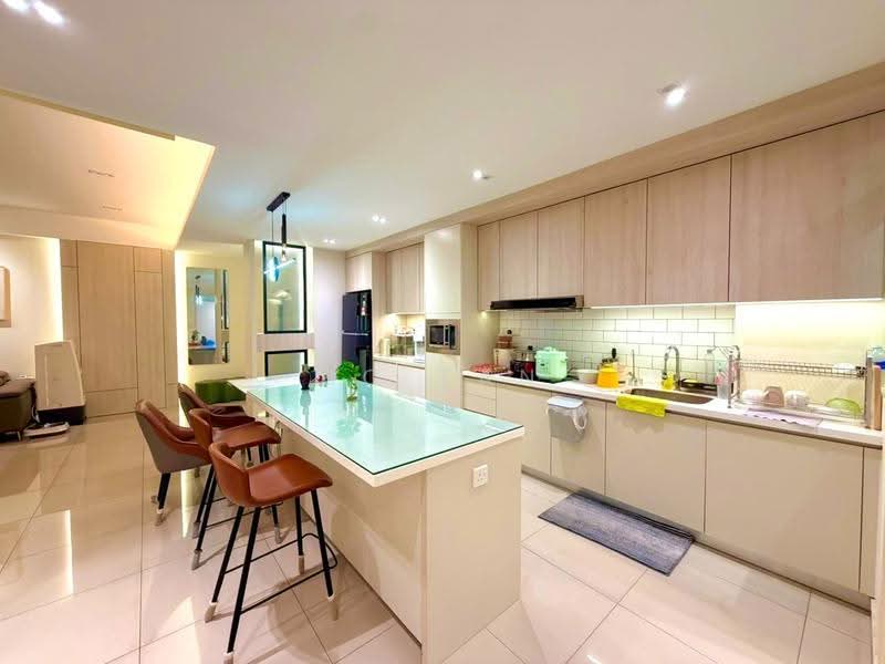 Kediaman Servis untuk Dijual di East Parc @ Manjalara - BC TAN - Kitchen - PropertyGuru.com.my