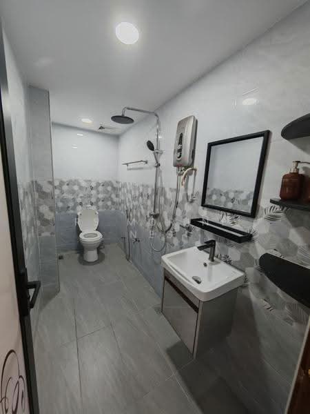 Pangsapuri untuk Dijual di Pangsapuri Angsana - RS Morine Nes - Bathroom - PropertyGuru.com.my