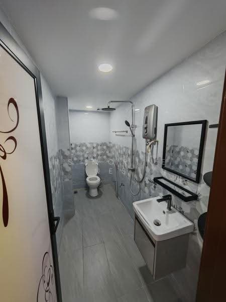 Pangsapuri untuk Dijual di Pangsapuri Angsana - RS Morine Nes - Bathroom - PropertyGuru.com.my