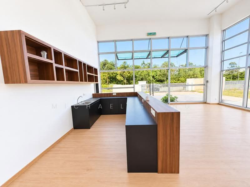 Kilang untuk Disewa di Saujana Rawang (Rawang) - Michael Siong - Kitchen - PropertyGuru.com.my