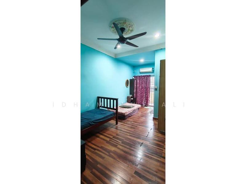 2-storey Terraced House for Sale in Taman Polo Indera Mahkota 8 (Kuantan) - Idham Che'Ali - Bedroom - PropertyGuru.com.my