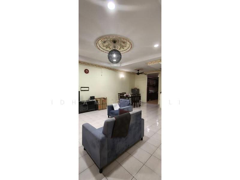 2-storey Terraced House for Sale in Taman Polo Indera Mahkota 8 (Kuantan) - Idham Che'Ali - Living Room - PropertyGuru.com.my