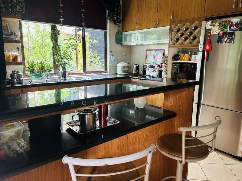 Semi-Detached House for Sale in Aman Suria (Petaling Jaya) - Jacky Leong - Kitchen - PropertyGuru.com.my