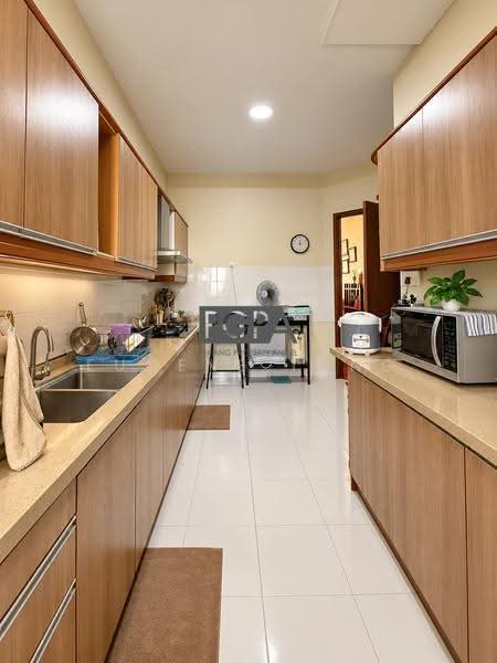 Kondominium untuk Dijual di Bellisa Court - Eugene Tung - Kitchen - PropertyGuru.com.my