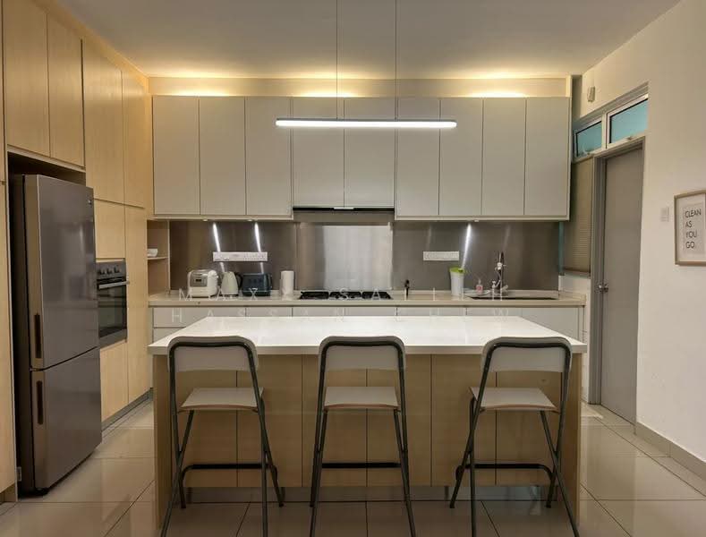 Condominium for Rent at Dwiputra Residences - Maxx Salleh Hassan Chew - Kitchen - PropertyGuru.com.my