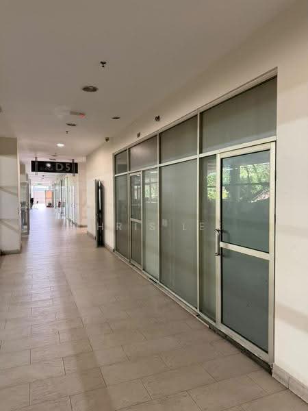 Shop for Sale in Mont Kiara (Kuala Lumpur) - Chris Lee - Corridor - PropertyGuru.com.my