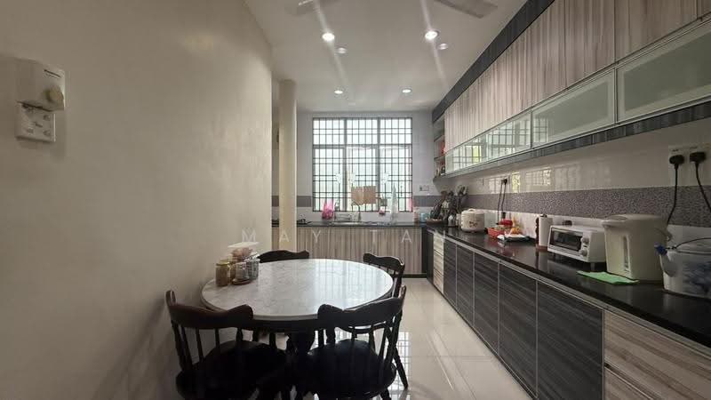 Rumah Teres 2-Tingkat untuk Dijual di Gelugor (Penang) - May Tan - Kitchen - PropertyGuru.com.my