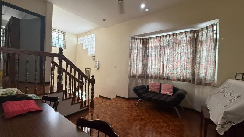 Rumah Teres 2-Tingkat untuk Dijual di Gelugor (Penang) - May Tan - Living Room - PropertyGuru.com.my