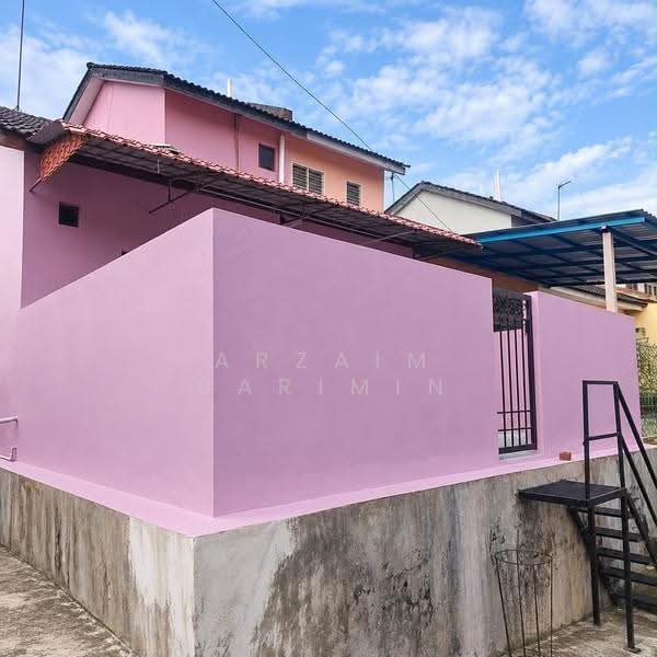 Rumah Teres untuk Dijual di Taman Kota Jaya (Kota Tinggi) - Arzaim Barimin - Exterior - PropertyGuru.com.my