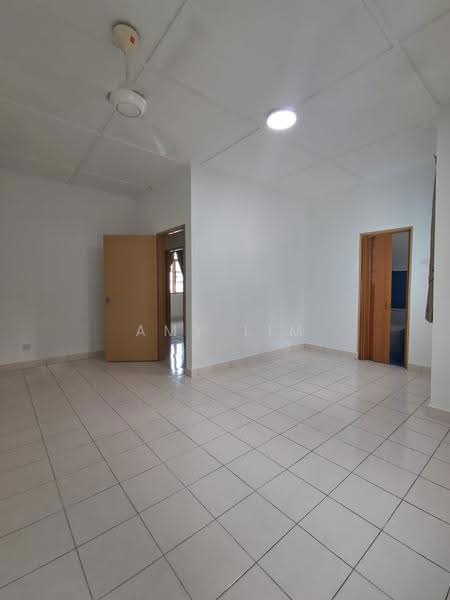 2-storey Terraced House for Rent in Usj 1 (Subang Jaya) - Amy Lim - Living Room - PropertyGuru.com.my