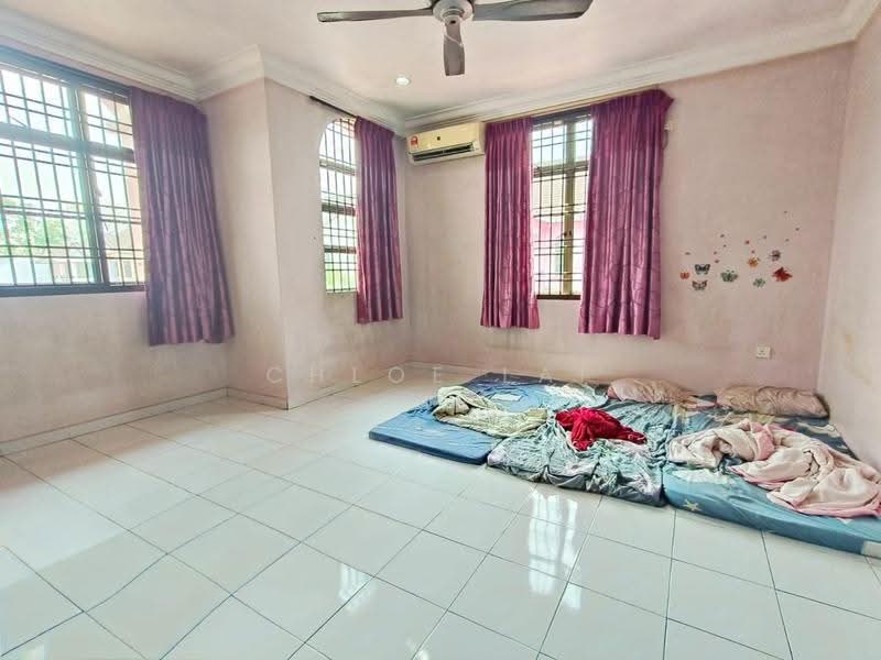 Rumah Teres 2-Tingkat untuk Dijual di Taman Desa Cemerlang (Ulu Tiram) - Chloe Lai - Bedroom - PropertyGuru.com.my