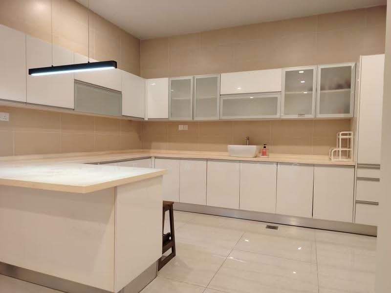 Rumah Berkembar untuk Dijual di Bandar Damansara Perdana (Damansara Perdana) - Vanessa Chang - Kitchen - PropertyGuru.com.my
