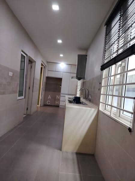Rumah Berkembar untuk Dijual di Bandar Damansara Perdana (Damansara Perdana) - Vanessa Chang - Kitchen - PropertyGuru.com.my