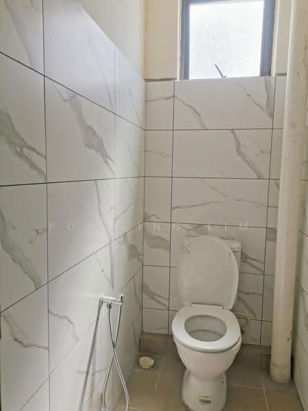 Semi-D Factory for Rent in Juru (Penang) - Poh Ling Lim - Bathroom - PropertyGuru.com.my