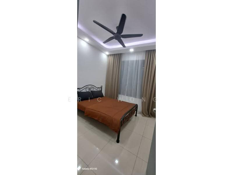 Kediaman Servis untuk Disewa di Parkland Residence @ Kajang 2 - Eric Wong - Bedroom - PropertyGuru.com.my